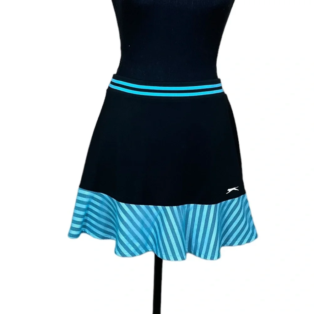 Slazenger “City Lights” Knit Printed Ruffle Golf Tennis Skort (A)